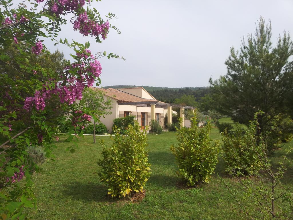 Bed and Breakfast Lamanderie En Provence à Alleins Chambre photo